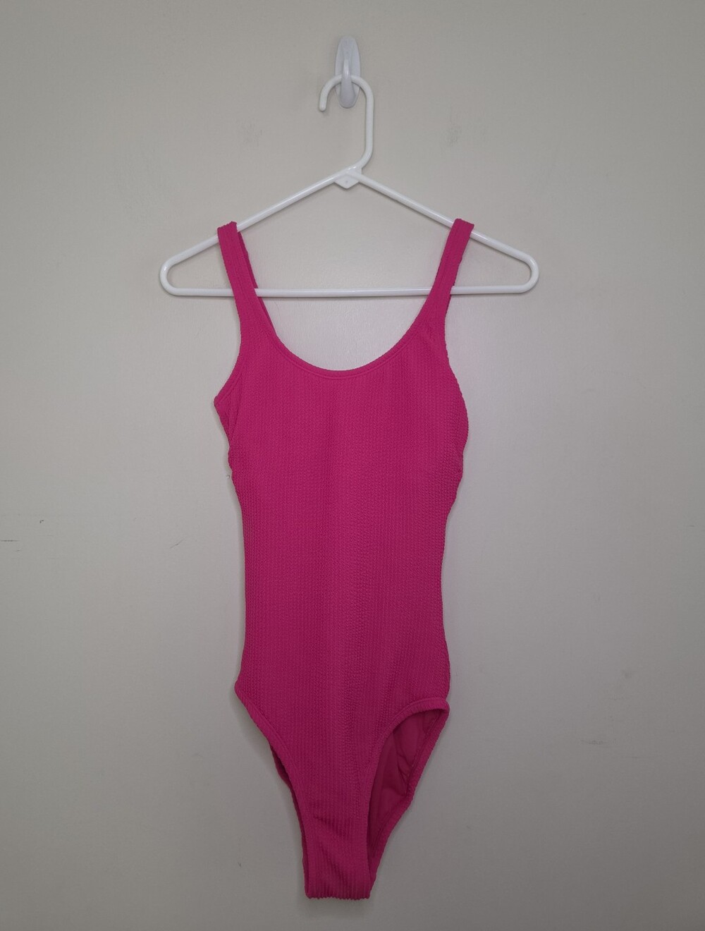Women's Time & Tru Pink One Piece Swimsuit Sz Med 8/10